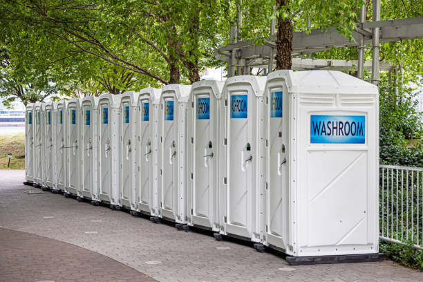 Best Porta potty rental near me  in Lorenz Park, NY